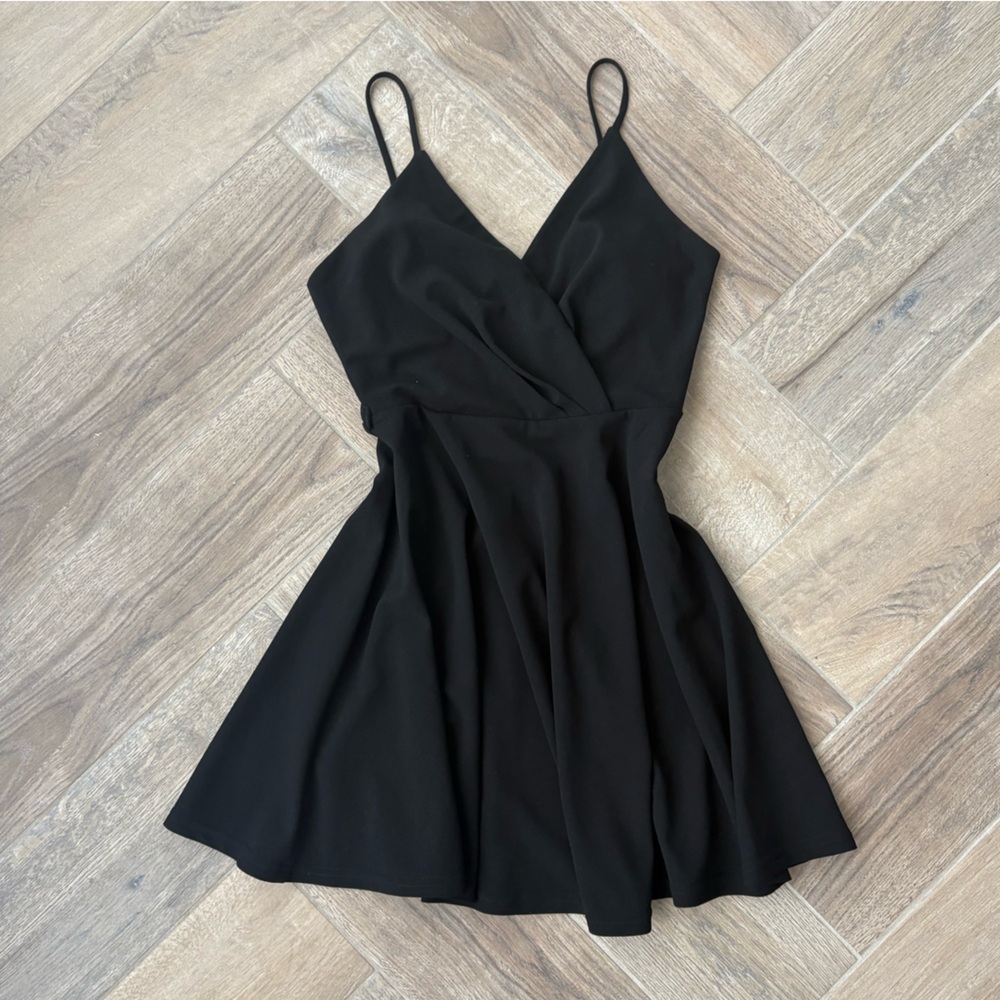 Elegant Black mini Dress